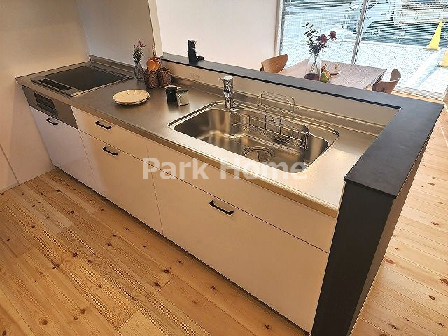 高知市神田①　戸建てのキッチン