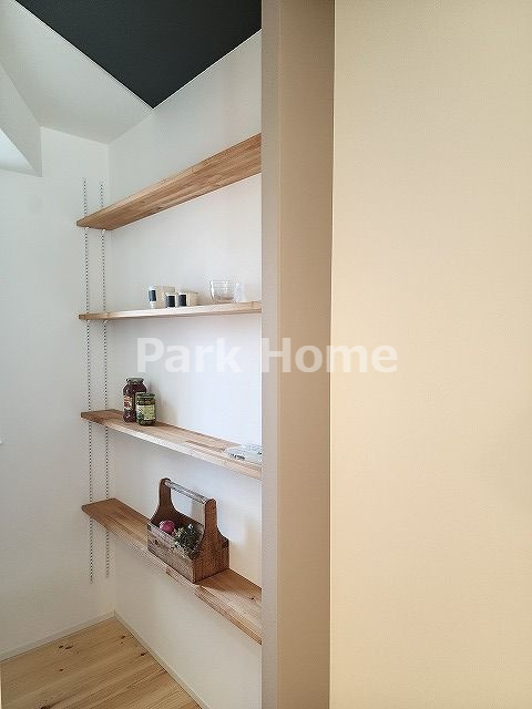 高知市神田①　戸建ての収納