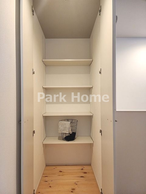 高知市神田①　戸建てのランドリースペース