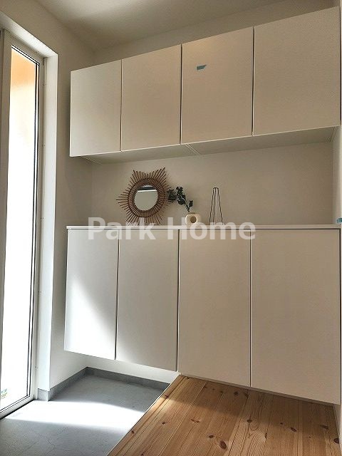 高知市神田①　戸建ての玄関