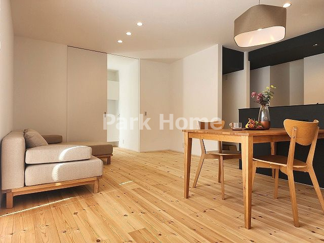 高知市神田①　戸建ての居間・リビング|１F：14.3LDK