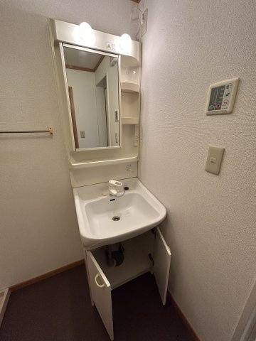 ティンカーベルの独立洗面台