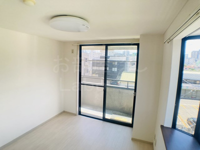 【居間・リビング】 | 相湘11栄町ビル