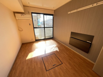 【居間・リビング】 | ベルデュール | 別号室の参考写真です