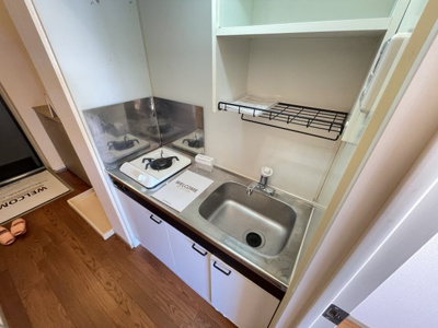 【キッチン】 | ベルデュール | 別号室の参考写真です