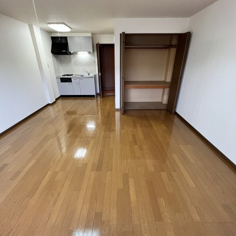 ガーネットの内装