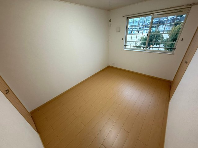 【洋室】 | コンフォートB