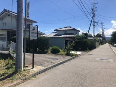 【前面道路含む現地写真】 | 佐久市臼田美里中古住宅