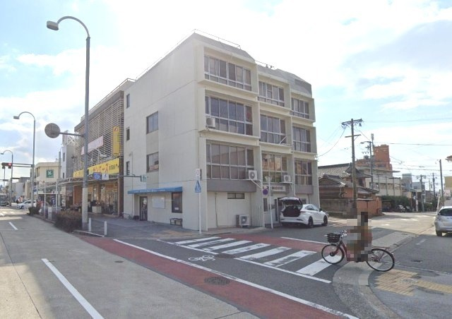 新東ビル（事業用）の外観
