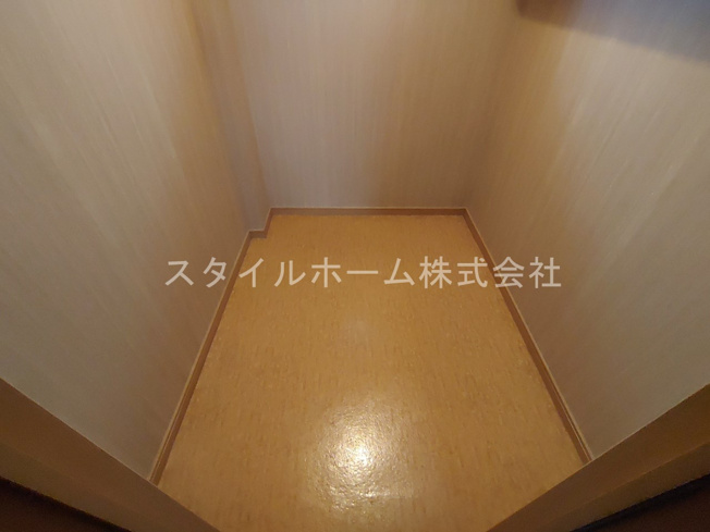 【その他】 | アールズコート