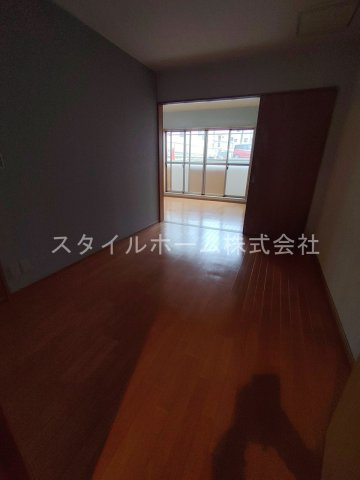 【内装】 | アールズコート