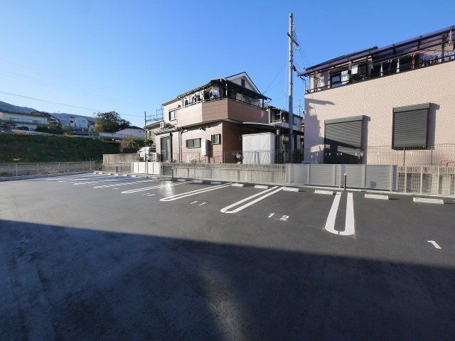 シャーメゾン　Ｎ　山崎の駐車場|駐車場完備です