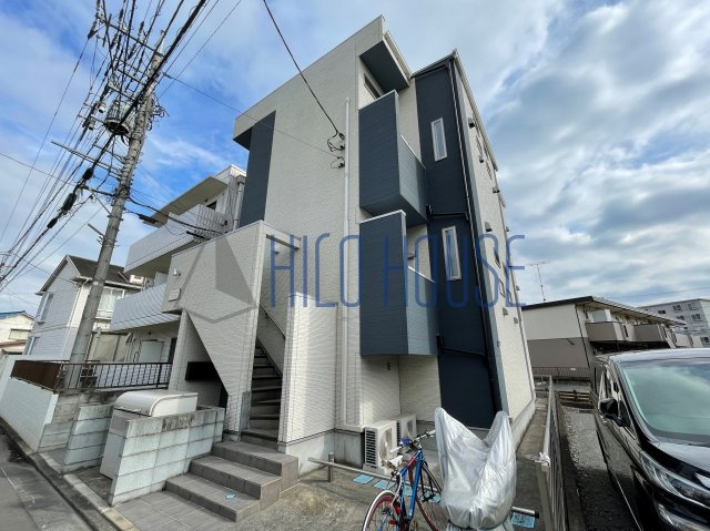 CB川越カローレの外観