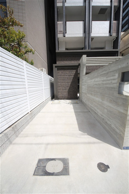 【駐車場】 | ファーストフィオーレ梅田イースト