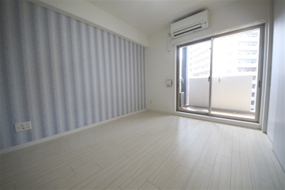 【洋室】 | ファーストフィオーレ梅田イースト