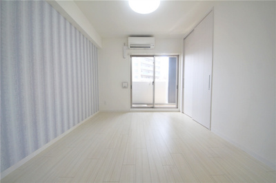 【洋室】 | ファーストフィオーレ梅田イースト