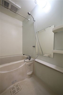 【浴室】 | ファーストフィオーレ梅田イースト