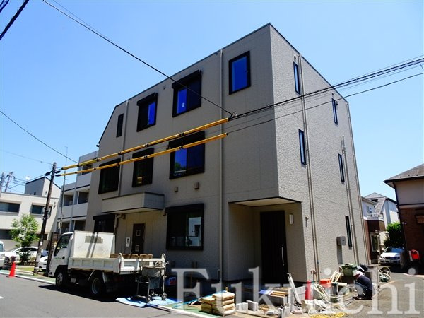 モンシャトー下馬の外観