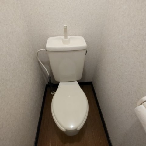 吉岡ハイツ5号棟のトイレ