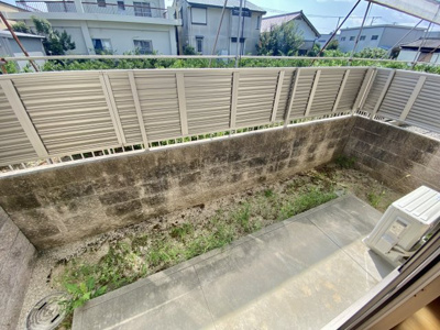 【庭】 | シャーメゾン下中島