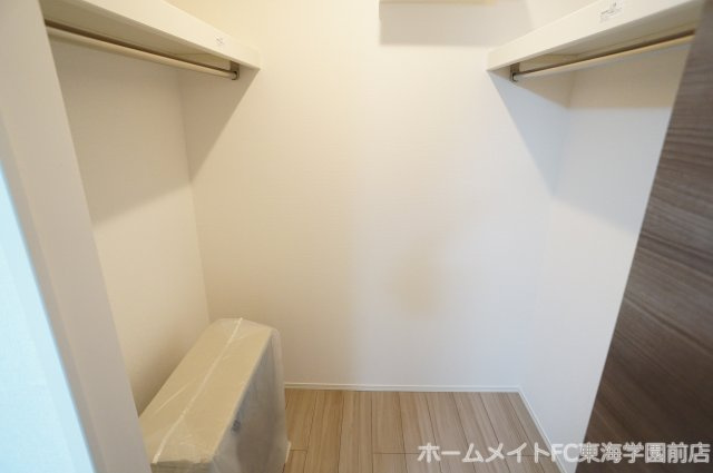 マーレ京町の収納