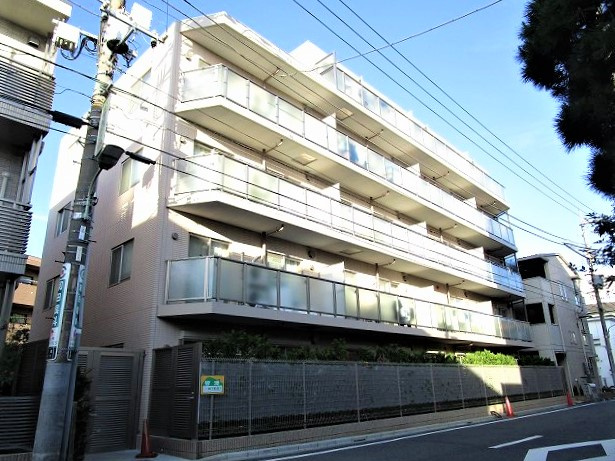トレローザ