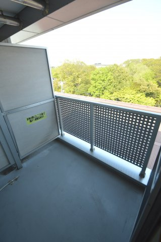 【バルコニー】 | イーストパークマンション