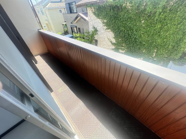 みどり台貸戸建のバルコニー