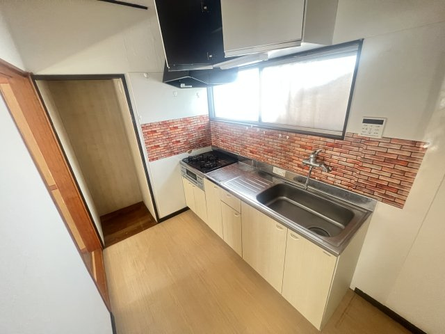 みどり台貸戸建のキッチン