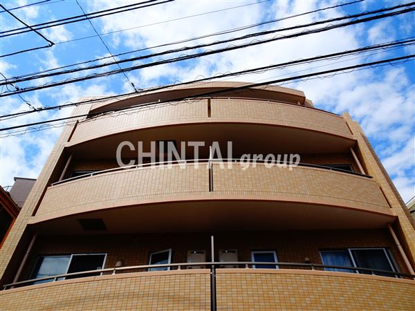 アーバンライフ初台の外観