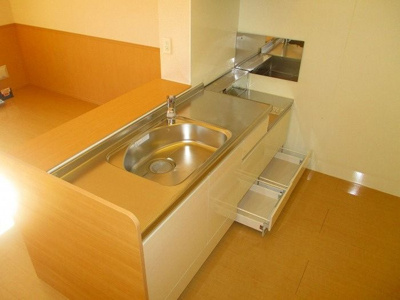 【キッチン】 | ヴェルデ コリーナ 参番館