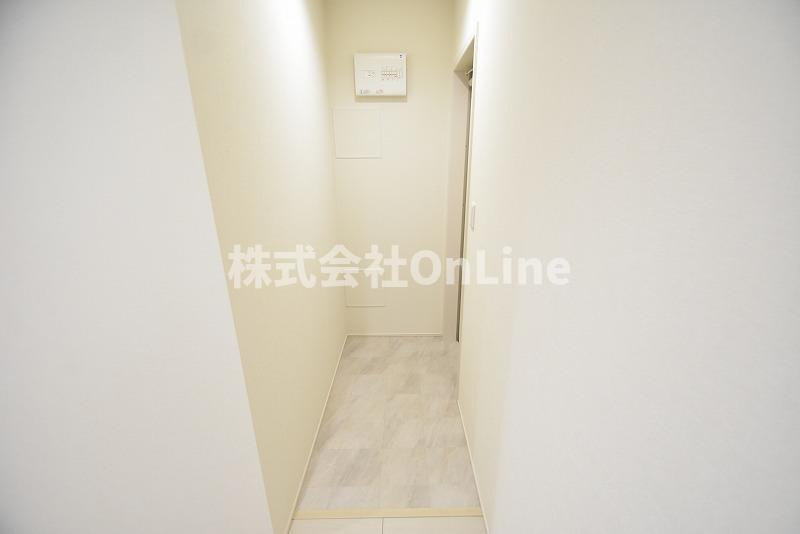 フジパレス高井田西Ⅴ番館の玄関