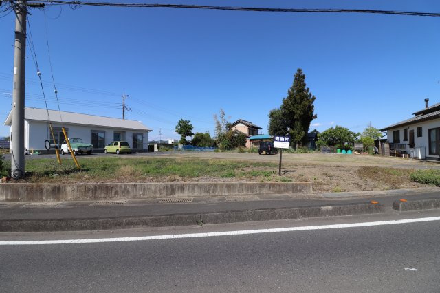 足利市小曽根町の売地の外観