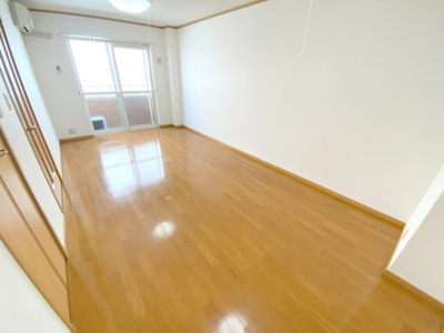 【居間・リビング】 | リヴァークラーク