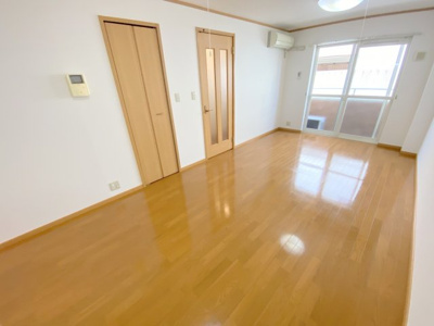 【居間・リビング】 | リヴァークラーク