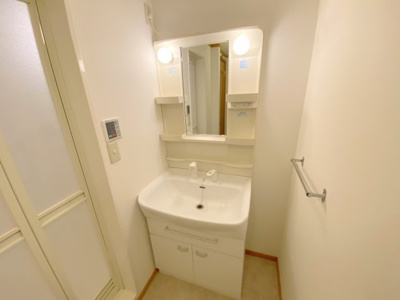 【洗面所】 | リヴァークラーク