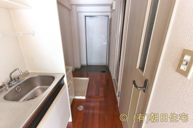 ラーバン町田の玄関