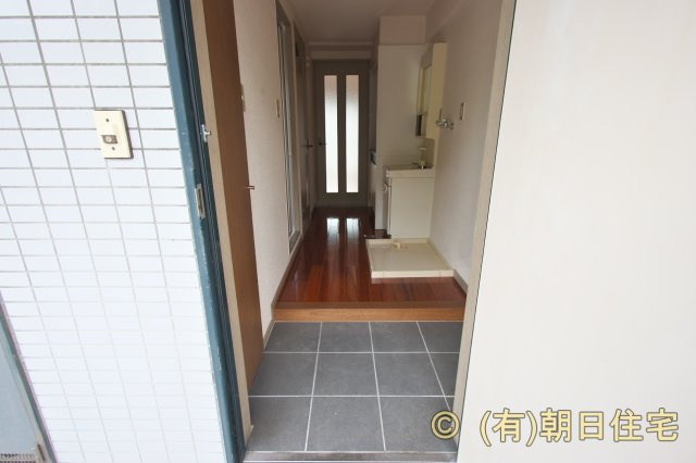 ラーバン町田の玄関