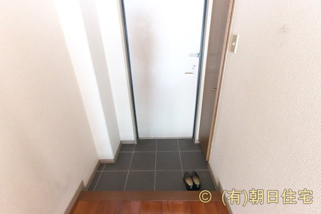 ラーバン町田の玄関