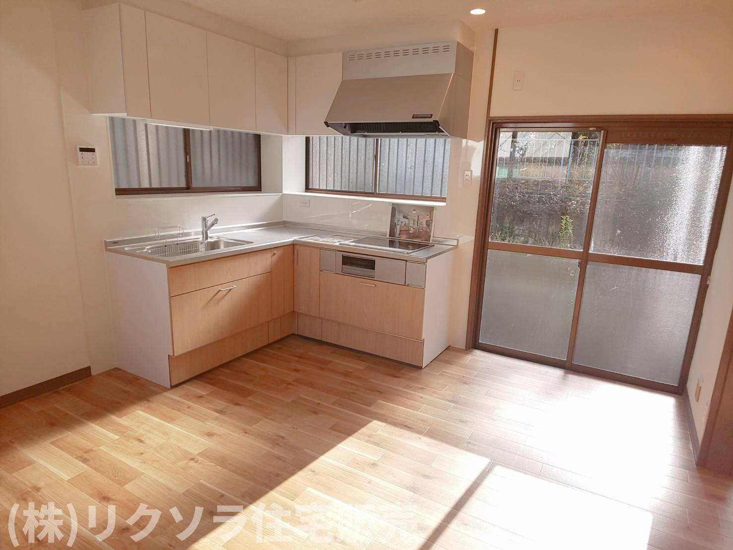 河北中町　中古一戸建てのキッチン|LDK14.0帖
■物件内覧・資金計画相談・住宅ローン相談、お問合せ受付中■
※当日・翌日のご内覧、ご相談はお電話でのお問合せがスムーズです！