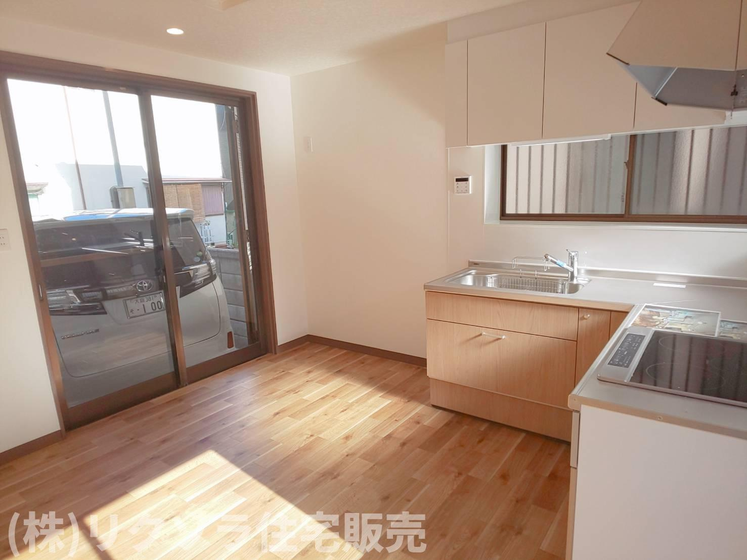 河北中町　中古一戸建てのキッチン|LDK14.0帖
■物件内覧・資金計画相談・住宅ローン相談、お問合せ受付中■
※当日・翌日のご内覧、ご相談はお電話でのお問合せがスムーズです！