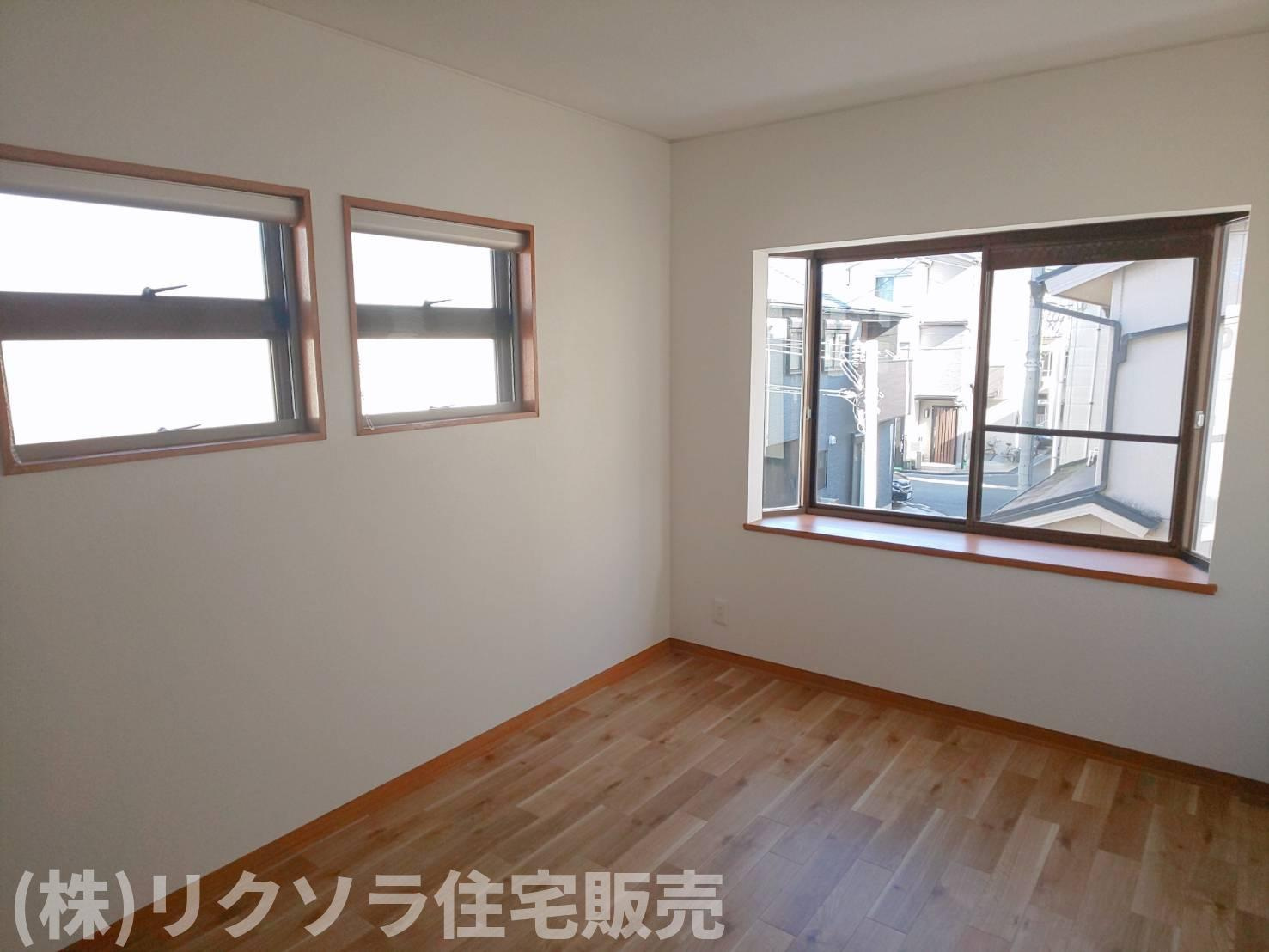 河北中町　中古一戸建ての洋室|洋室6.0帖
■物件内覧・資金計画相談・住宅ローン相談、お問合せ受付中■
※当日・翌日のご内覧、ご相談はお電話でのお問合せがスムーズです！