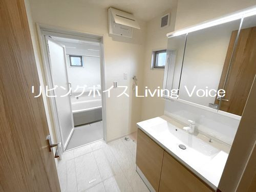 【脱衣所】 | 【仲介手数料０円】藤沢市鵠沼神明4丁目2期　中古一戸建て | 施工例　藤沢市鵠沼神明4丁目2期　中古一戸建て