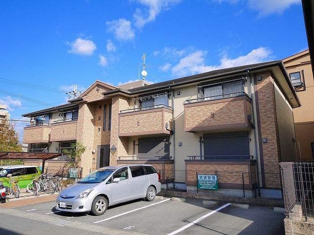 ベルチェーロの外観|落ち着いた雰囲気の外観です