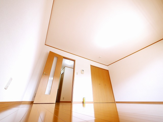 ベルチェーロの居間・リビング|ゆったりとした居間です