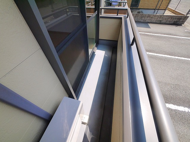 ベルチェーロのバルコニー|暖かな日差しのふりそそぐバルコニー