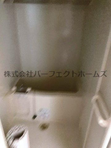 クリザンテェーモの浴室|落ち着いた空間のお風呂です