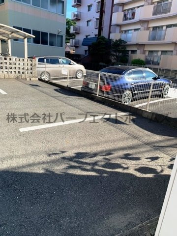 クリザンテェーモの駐車場|駐車スペースもあります