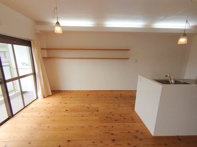 【居間・リビング】 | ドルミ宝塚御殿山