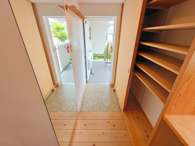 【玄関】 | ドルミ宝塚御殿山